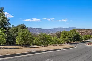 34248 Tractor, Wildomar, CA 92595 - Photo 47