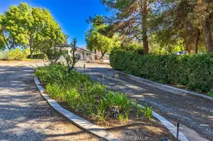 40542 Quiet Hills, Hemet, CA 92544 - Photo 29