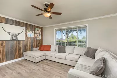 40542 Quiet Hills, Hemet, CA 92544 - Photo 11