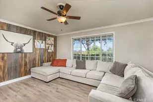 40542 Quiet Hills, Hemet, CA 92544 - Photo 11