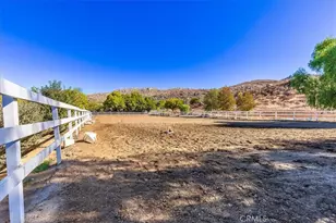 40542 Quiet Hills, Hemet, CA 92544 - Photo 31