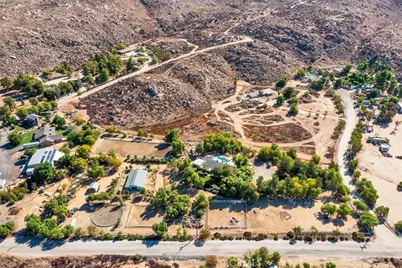 40542 Quiet Hills, Hemet, CA 92544 - Photo 47