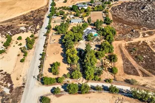 40542 Quiet Hills, Hemet, CA 92544 - Photo 49