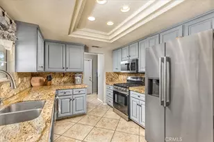 40542 Quiet Hills, Hemet, CA 92544 - Photo 9