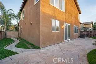 38345 Sevilla, Murrieta, CA 92563 - Photo 3