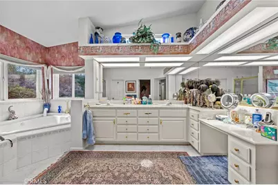 349 Puerta De Lomas, Fallbrook, CA 92028 - Photo 19