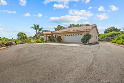 349 Puerta De Lomas, Fallbrook, CA 92028 - Photo 3