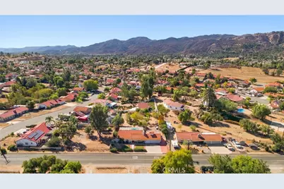 21465 Walnut, Wildomar, CA 92595 - Photo 35
