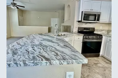 41716 Timberwood #1, Murrieta, CA 92562 - Photo 7