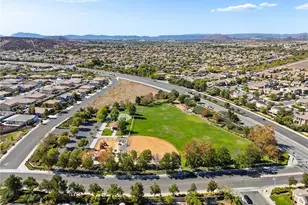 34510 Coconut Cir, Winchester, CA 92596 - Photo 45