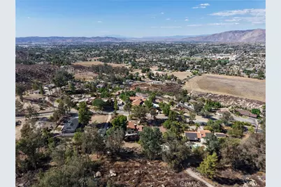 41805 Vermont Street, Hemet, CA 92544 - Photo 71