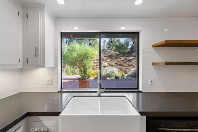 41805 Vermont Street, Hemet, CA 92544 - Photo 11