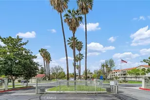 1060 Clubhouse, Hemet, CA 92545 - Photo 33