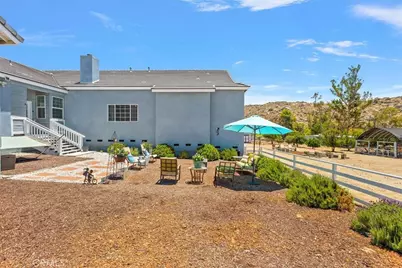 23711 California Avenue, Hemet, CA 92545 - Photo 39