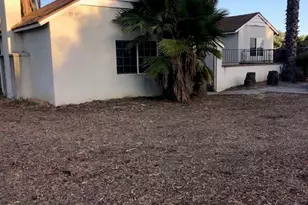 296 Palm Ave, Hemet, CA 92543 - Photo 3