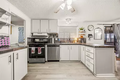 73741 Broadmoor Drive, Thousand Palms, CA 92276 - Photo 13