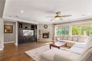 34581 Collier Falls Ct, Temecula, CA 92592 - Photo 5
