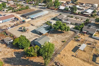 1330 Eaton, Hemet, CA 92543 - Photo 53