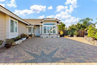 25586 Corte Colina, Murrieta, CA 92563 - Photo 5