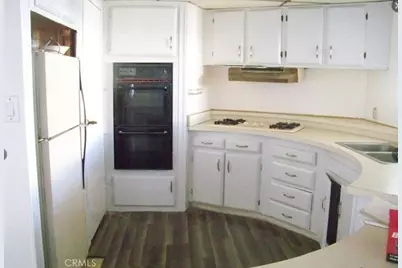 601 N Kirby #474, Hemet, CA 92545 - Photo 5