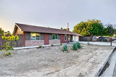 26201 Camas, Hemet, CA 92544 - Photo 3