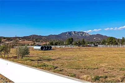 41250 Lakeshore Boulevard, Aguanga, CA 92536 - Photo 11