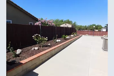 36975 Red Oak, Winchester, CA 92596 - Photo 9