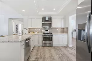 30371 Falcon Point Ct, Murrieta, CA 92563 - Photo 21