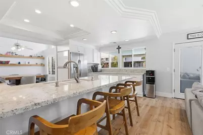 30371 Falcon Point Ct, Murrieta, CA 92563 - Photo 19