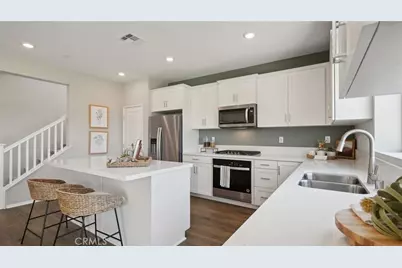 31338 White Bark Drive, Winchester, CA 92596 - Photo 5