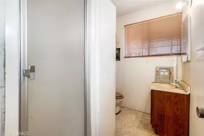 9377 Crest, Spring Valley, CA 91977 - Photo 27