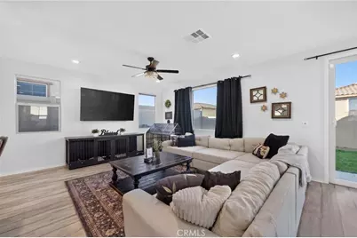 29397 Cosgrove Street, Winchester, CA 92596 - Photo 15
