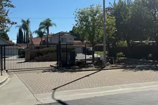 45111 Putting Green Ct, Temecula, CA 92592 - Photo 3