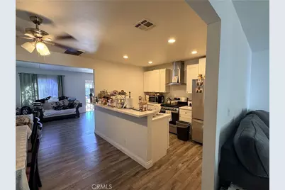 717 E Santa Rita, Compton, CA 90220 - Photo 13