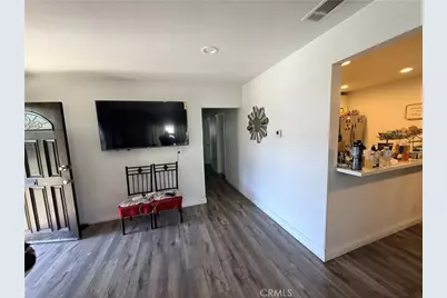717 E Santa Rita, Compton, CA 90220 - Photo 7