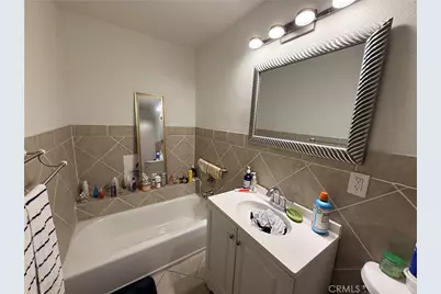 717 E Santa Rita, Compton, CA 90220 - Photo 9