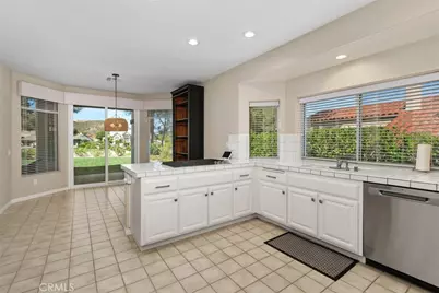 38125 Braemar Court, Murrieta, CA 92562 - Photo 9