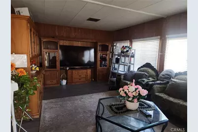 881 N Lake Street #220, Hemet, CA 92544 - Photo 3