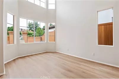 23989 Crowned Partridge Lane, Murrieta, CA 92562 - Photo 3