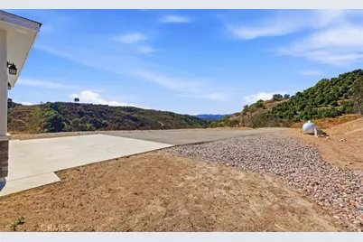 47400 Via Vaquero, Temecula, CA 92590 - Photo 11