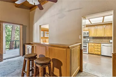 27496 White Fir Drive, Lake Arrowhead, CA 92352 - Photo 9