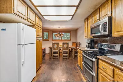 27496 White Fir Drive, Lake Arrowhead, CA 92352 - Photo 13