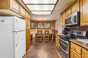 27496 White Fir Dr, Lake Arrowhead, CA 92352 - Photo 13
