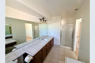 15440 Mandan, Apple Valley, CA 92307 - Photo 21