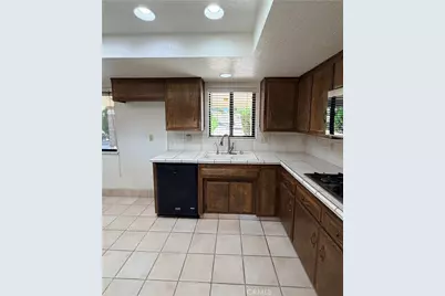 15440 Mandan, Apple Valley, CA 92307 - Photo 7