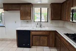 15440 Mandan, Apple Valley, CA 92307 - Photo 7