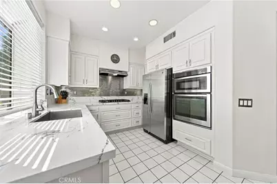 32100 Via Benabarre, Temecula, CA 92592 - Photo 11