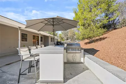 43130 John Warner, Temecula, CA 92592 - Photo 17