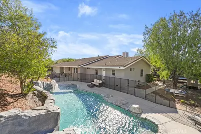 43130 John Warner, Temecula, CA 92592 - Photo 11