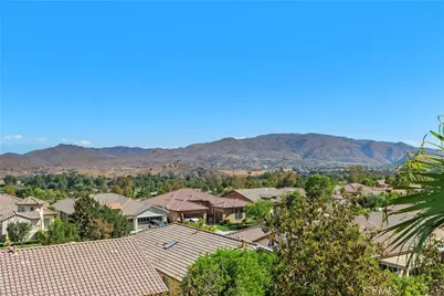 9104 Larkspur, Corona, CA 92883 - Photo 33